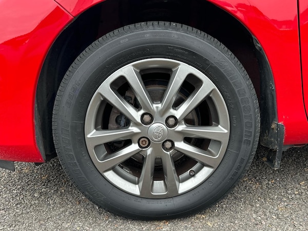 Used Toyota Yaris 2015 for sale - 76241226: Photo 22