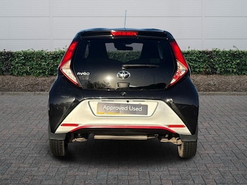 Used Toyota AYGO 2021 for sale - 76671003: Photo
