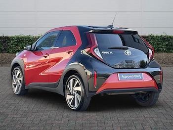 Used Toyota Aygo X 2022 for sale - 78102444: Photo