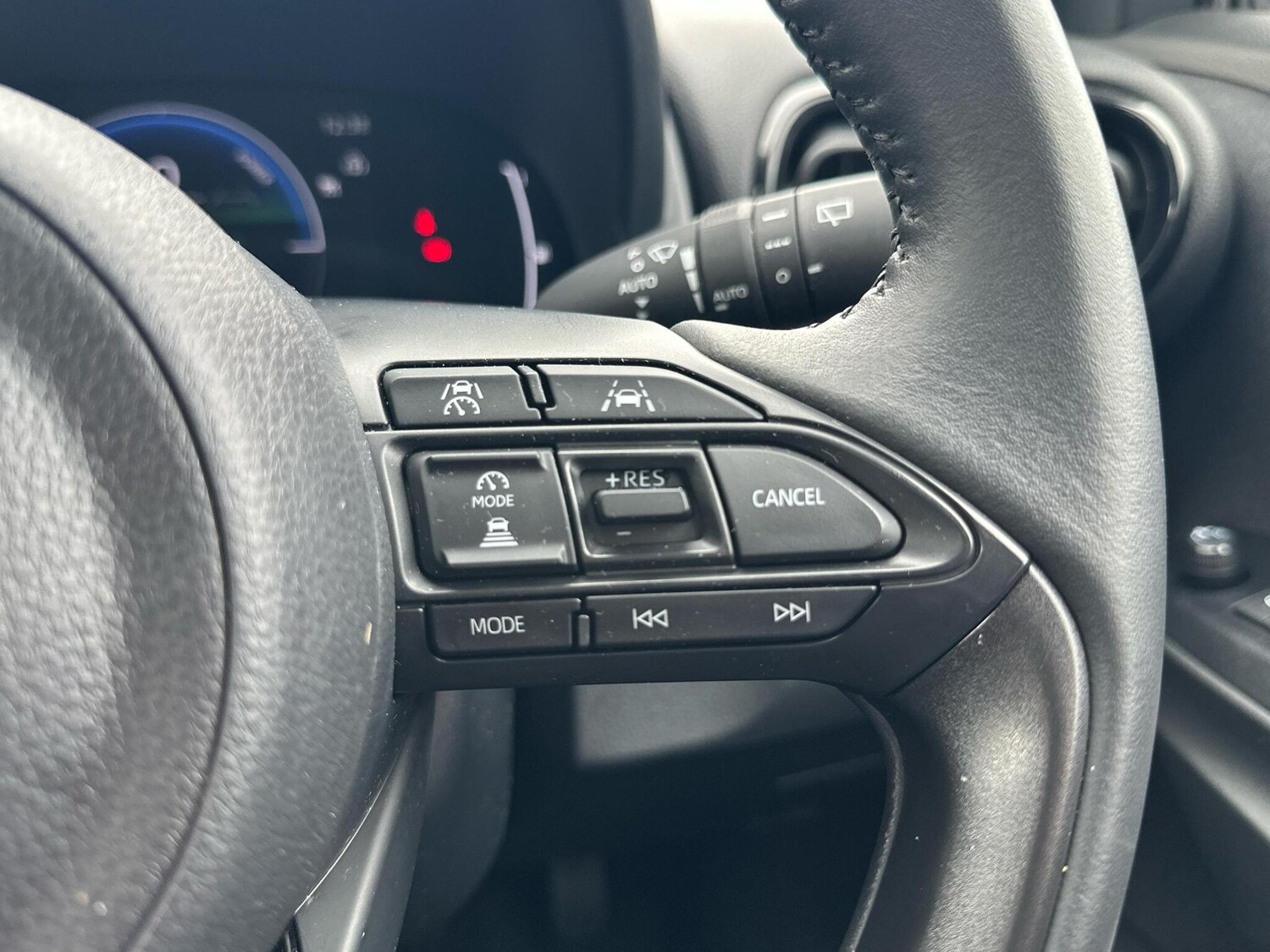 Used Toyota Yaris 2024 for sale - 76176087: Photo 26