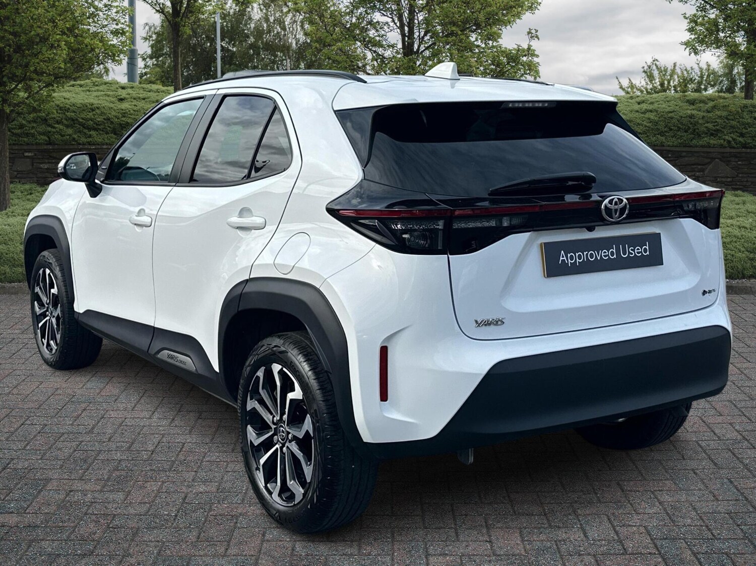 Used Toyota Yaris 2024 for sale - 76176087: Photo 4