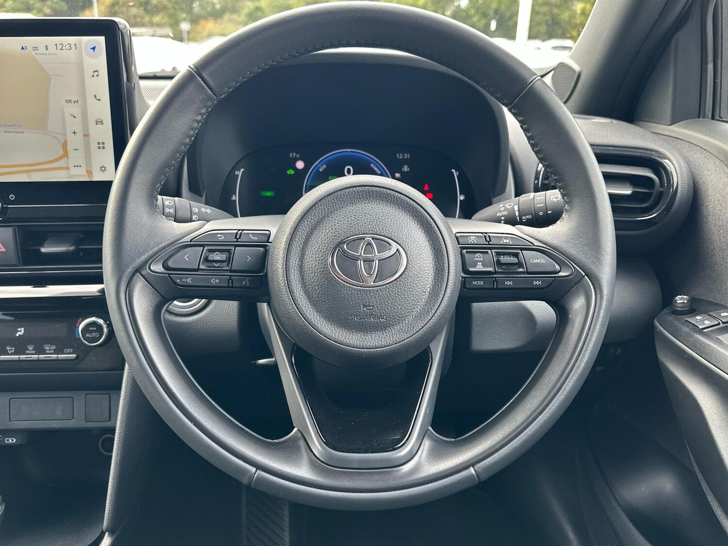 Used Toyota Yaris 2024 for sale - 76176087: Photo 8