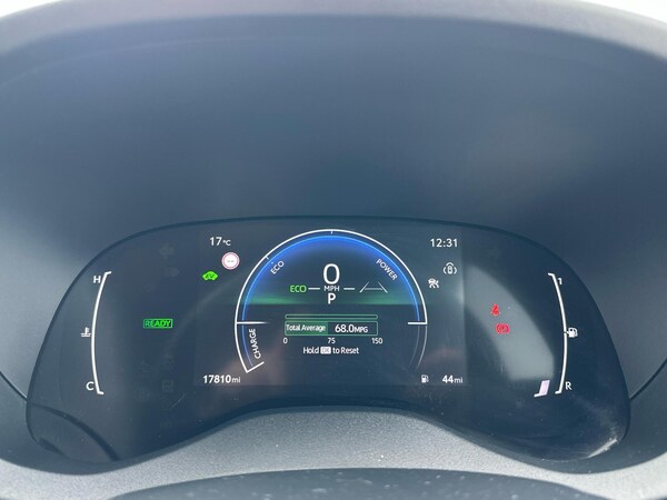 Used Toyota Yaris 2024 for sale - 76176087: Photo 9