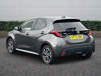 Used Toyota Yaris 2022 for sale - 77724914: Photo