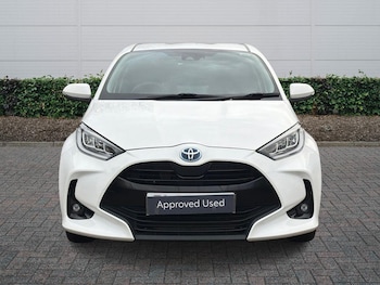 Used Toyota Yaris 2023 for sale - 77124589: Photo