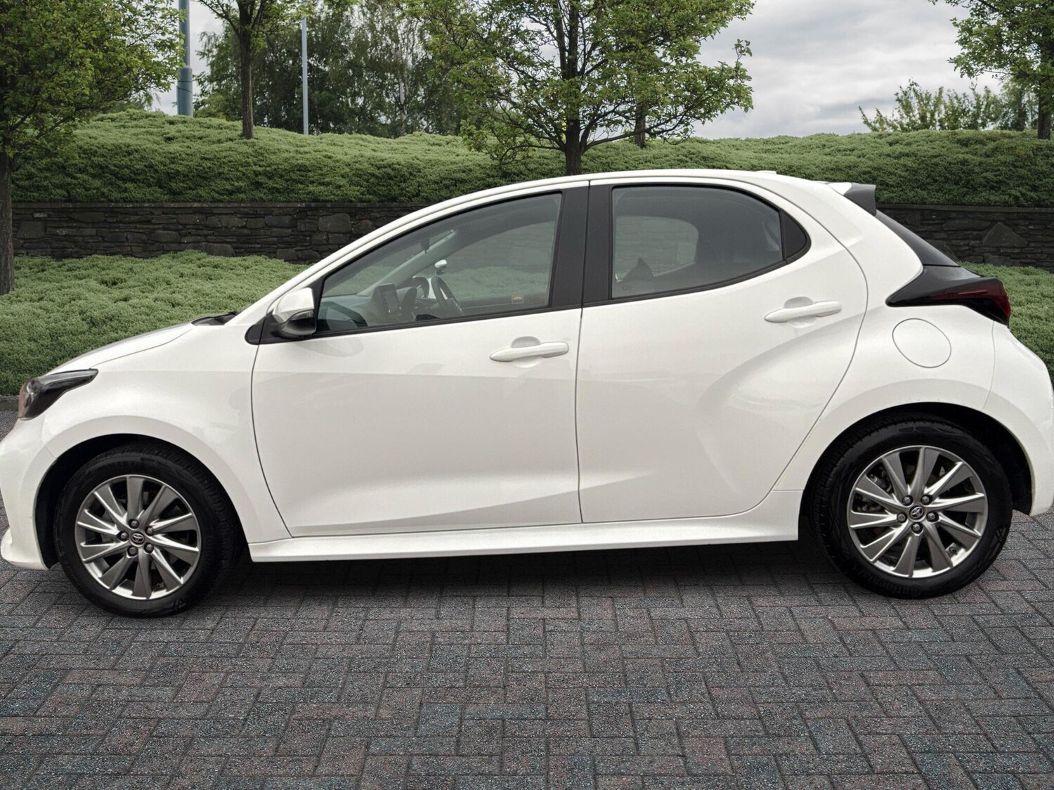 Used Toyota Yaris 2022 for sale - 76139776: Photo 17