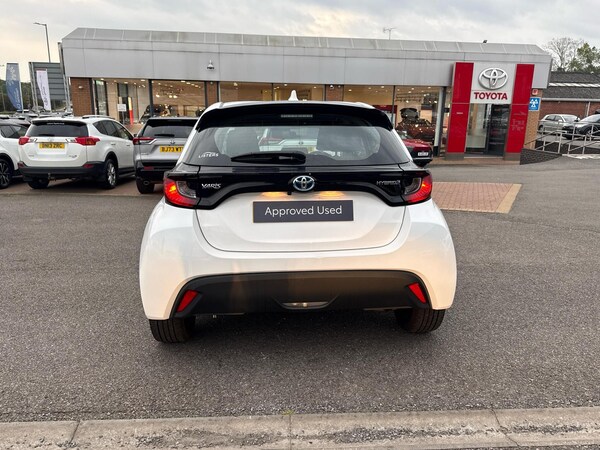 Used Toyota Yaris 2022 for sale - 76139776: Photo 25