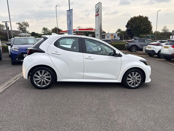 Used Toyota Yaris 2022 for sale - 76139776: Photo 27