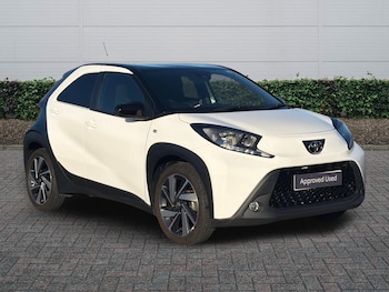 2023 (73) - 1.0 VVT-i Edge 5dr