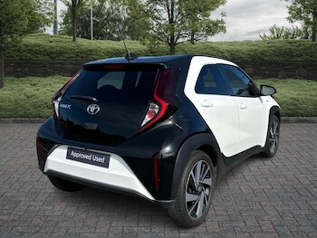 Used Toyota Aygo X 2023 for sale - 76003144: Photo 2