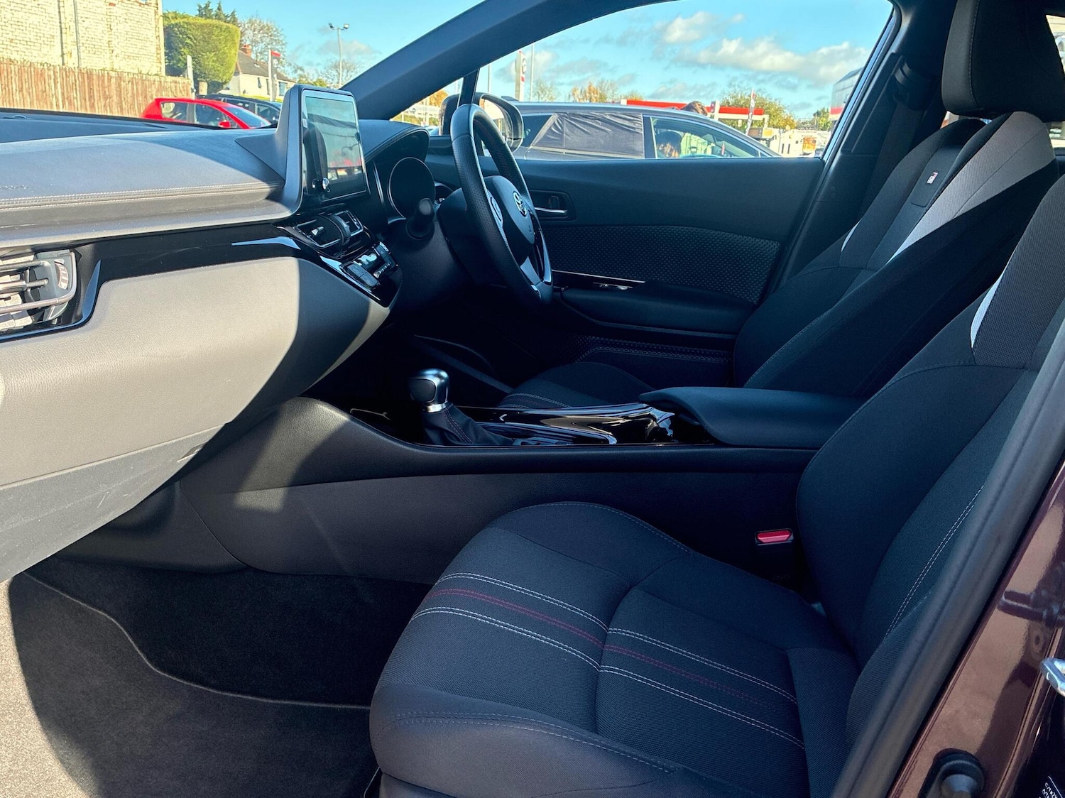 Used Toyota C-HR 2022 for sale - 76419888: Photo 10