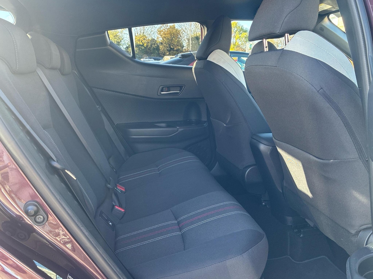 Used Toyota C-HR 2022 for sale - 76419888: Photo 13