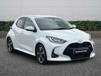 Used Toyota Yaris 2024 for sale - 78977667: Photo