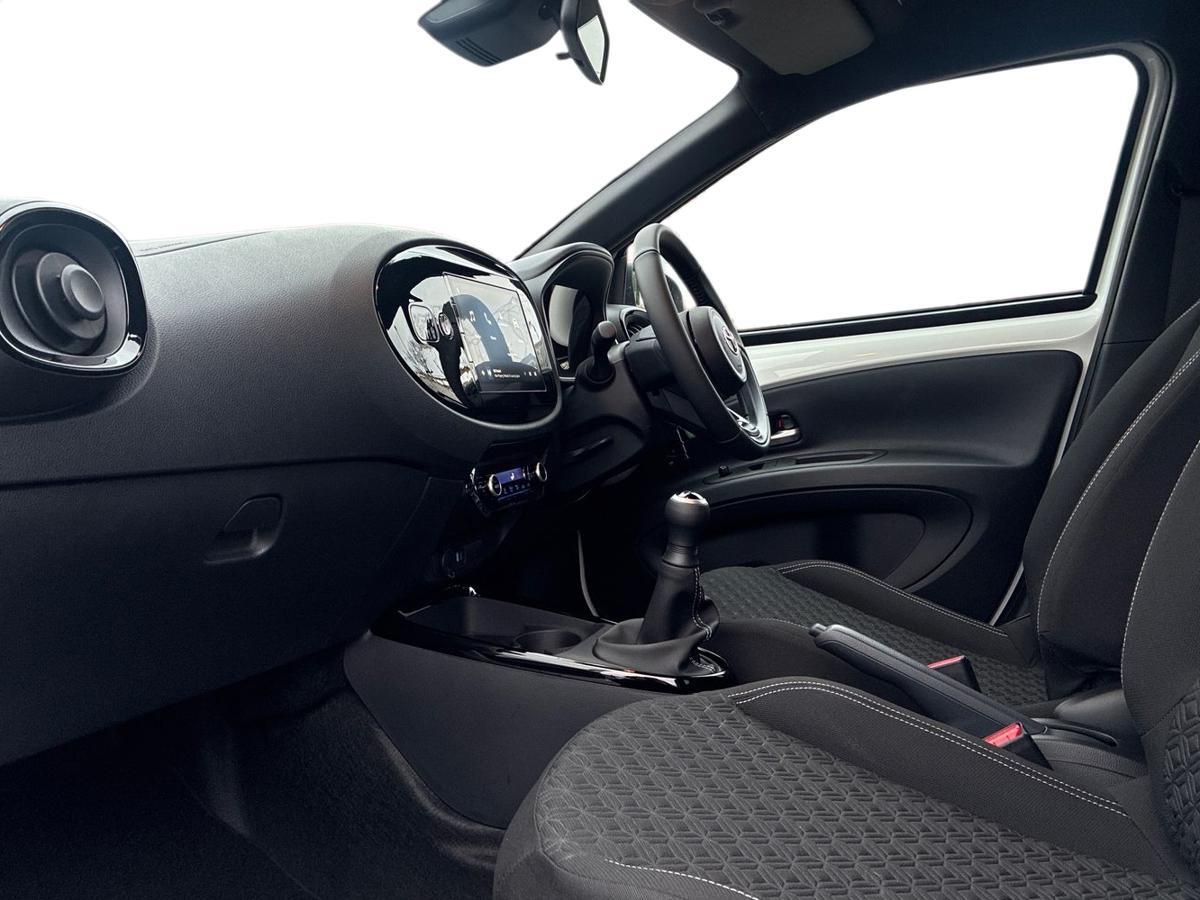 Used Toyota Aygo X 2025 for sale - 76523229: Photo 7