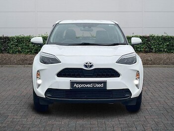 Used Toyota Yaris 2023 for sale - 77884810: Photo