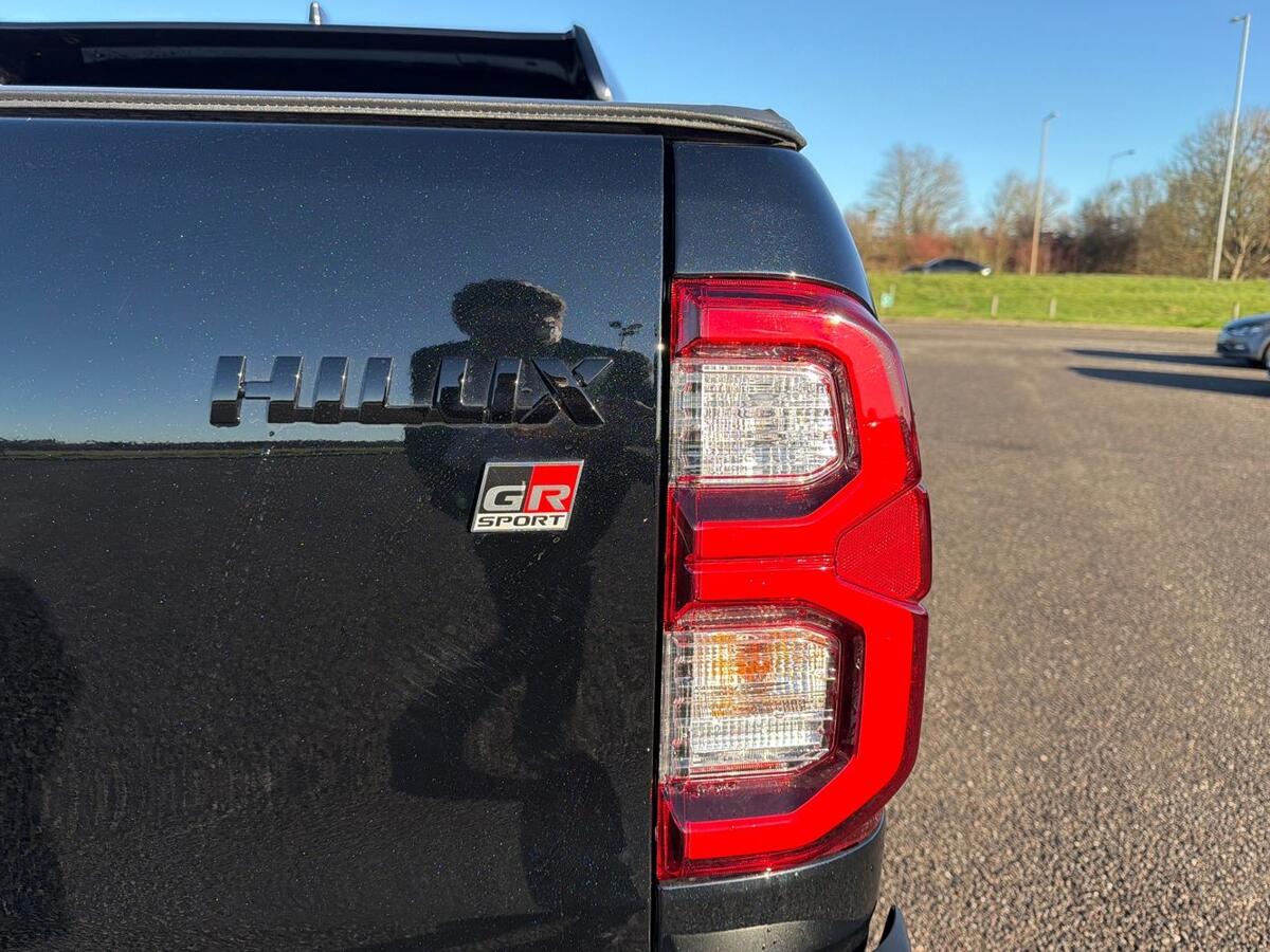 Used Toyota Hilux 2025 for sale - 77046346: Photo 15