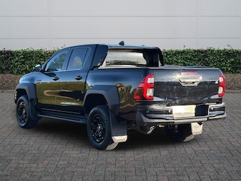 Used Toyota Hilux 2025 for sale - 77046346: Photo