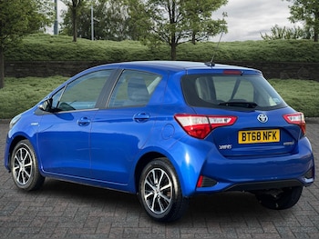 Used Toyota Yaris 2018 for sale - 76378450: Photo