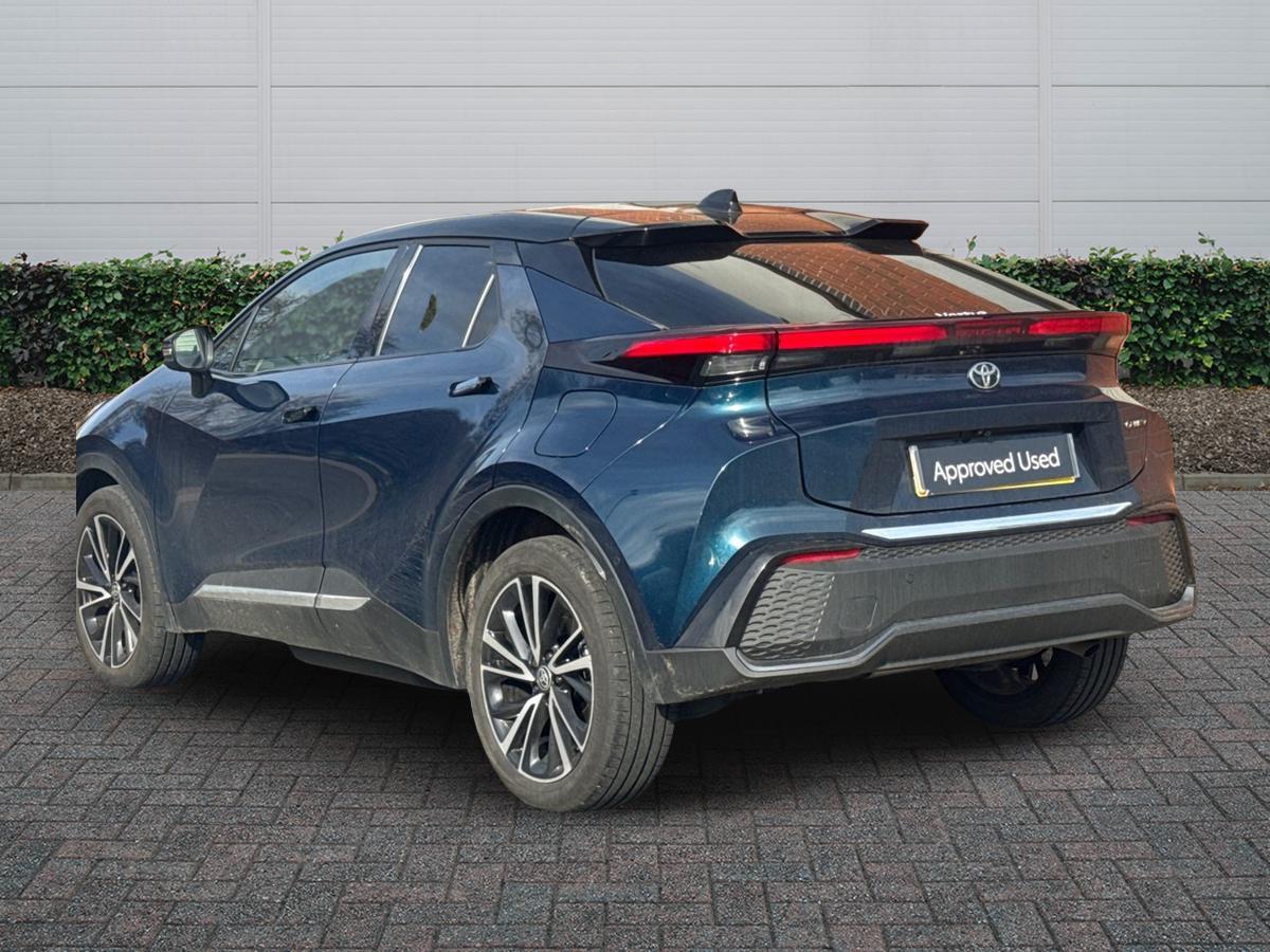 Used Toyota C-HR 2025 for sale - 77725385: Photo 2