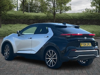 Used Toyota C-HR 2024 for sale - 75521635: Photo