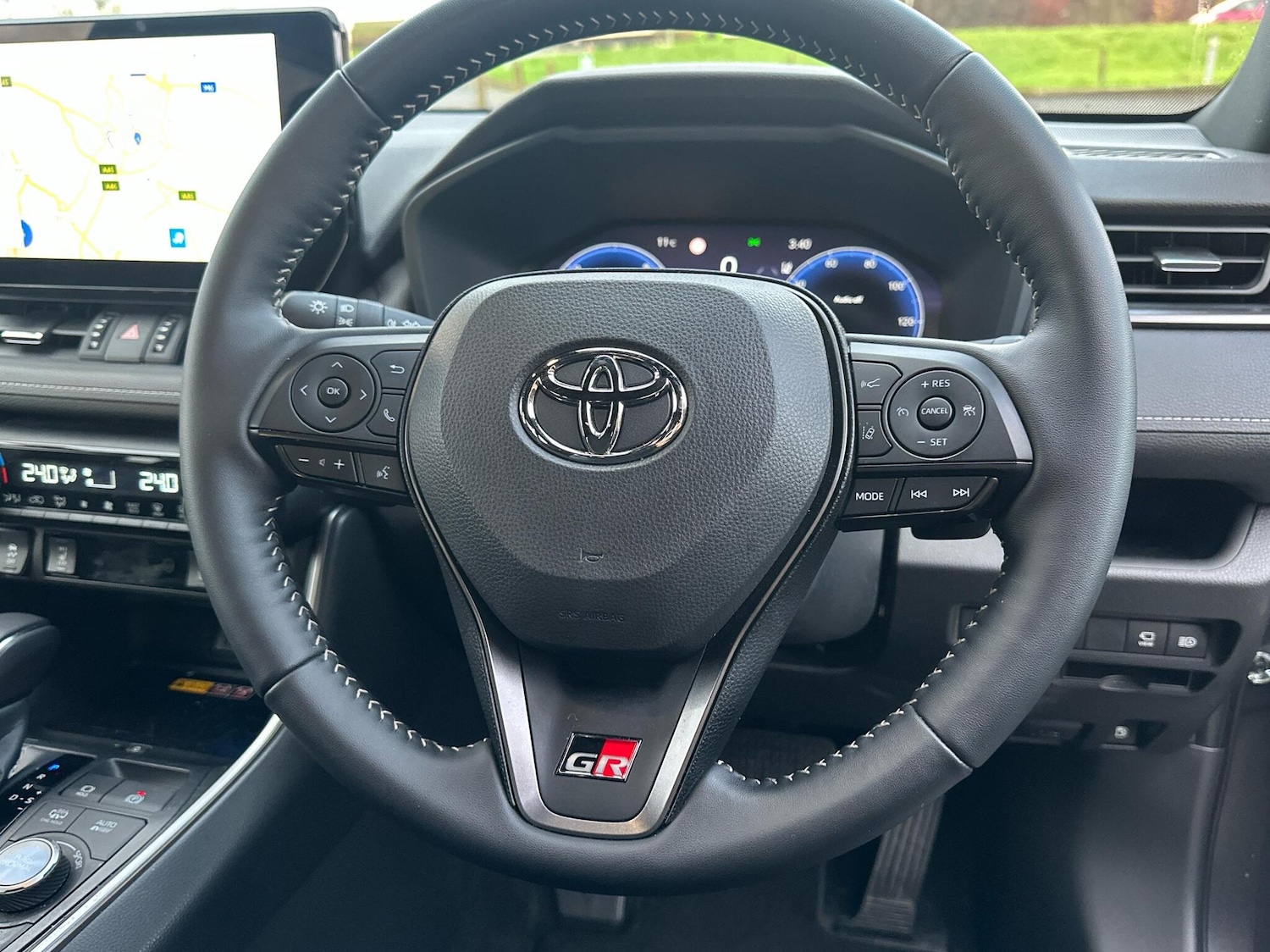 Used Toyota RAV4 2025 for sale - 76523228: Photo 8