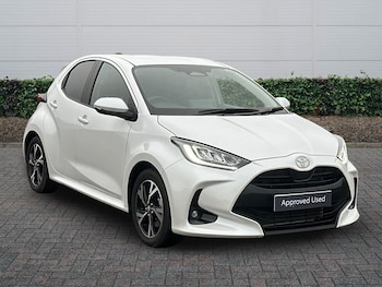 Used Toyota Yaris 2025 for sale - 77332543: Photo