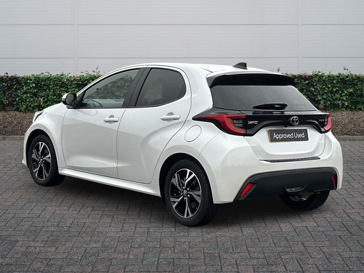 Used Toyota Yaris 2025 for sale - 77332543: Photo 2