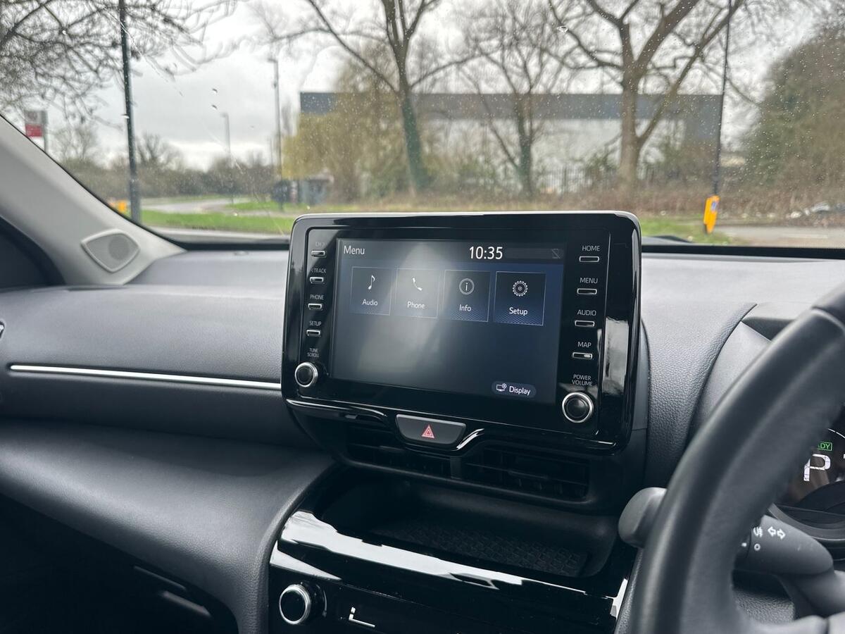 Used Toyota Yaris Cross 2023 for sale - 77959272: Photo 11