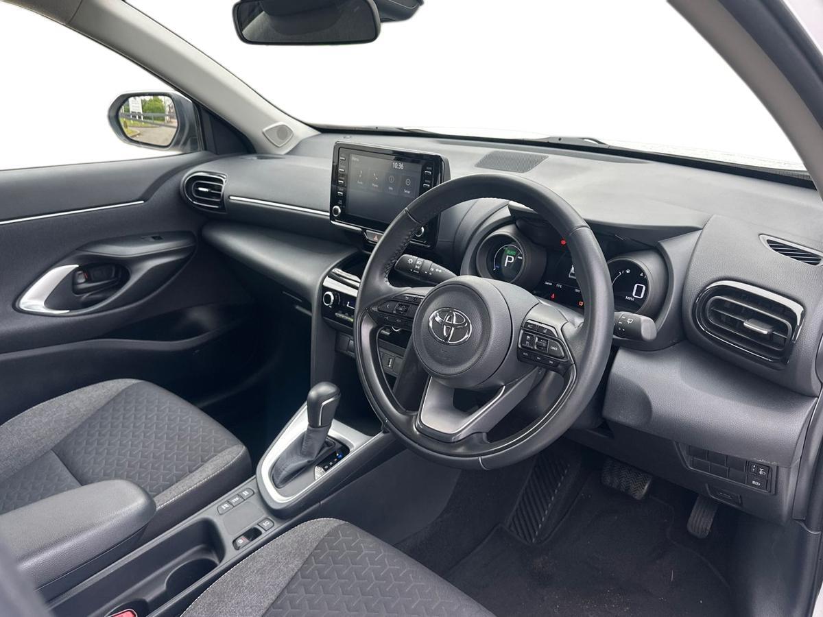Used Toyota Yaris Cross 2023 for sale - 77959272: Photo 12