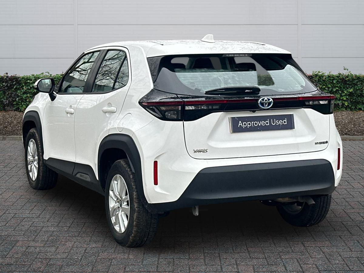 Used Toyota Yaris Cross 2023 for sale - 77959272: Photo 2