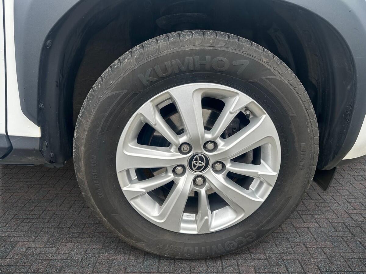 Used Toyota Yaris Cross 2023 for sale - 77959272: Photo 6