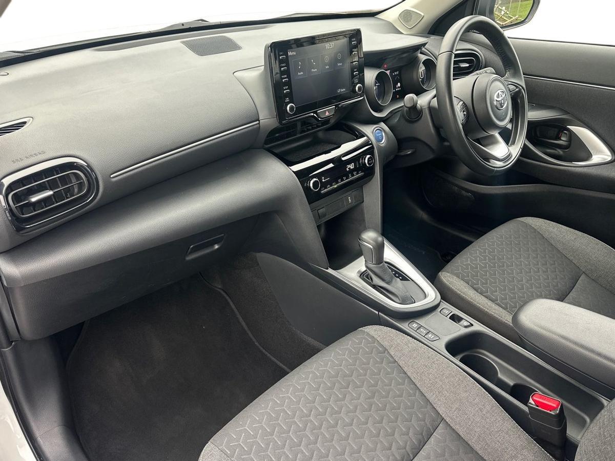 Used Toyota Yaris Cross 2023 for sale - 77959272: Photo 7