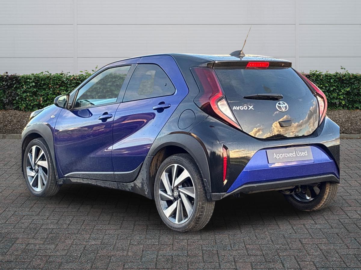 Used Toyota Aygo X 2022 for sale - 76625031: Photo 2