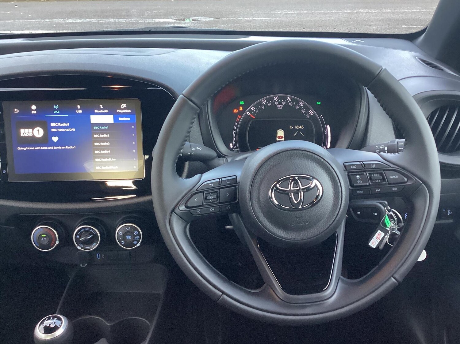 Used Toyota Aygo X 2025 for sale - 76523251: Photo 6