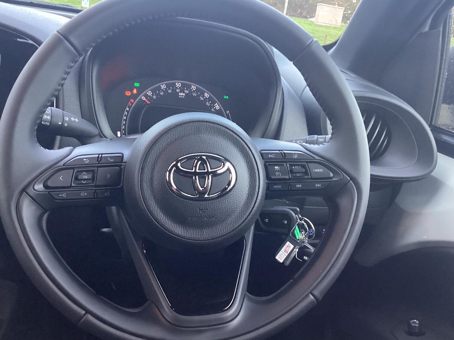 Used Toyota Aygo X 2025 for sale - 76523251: Photo 8