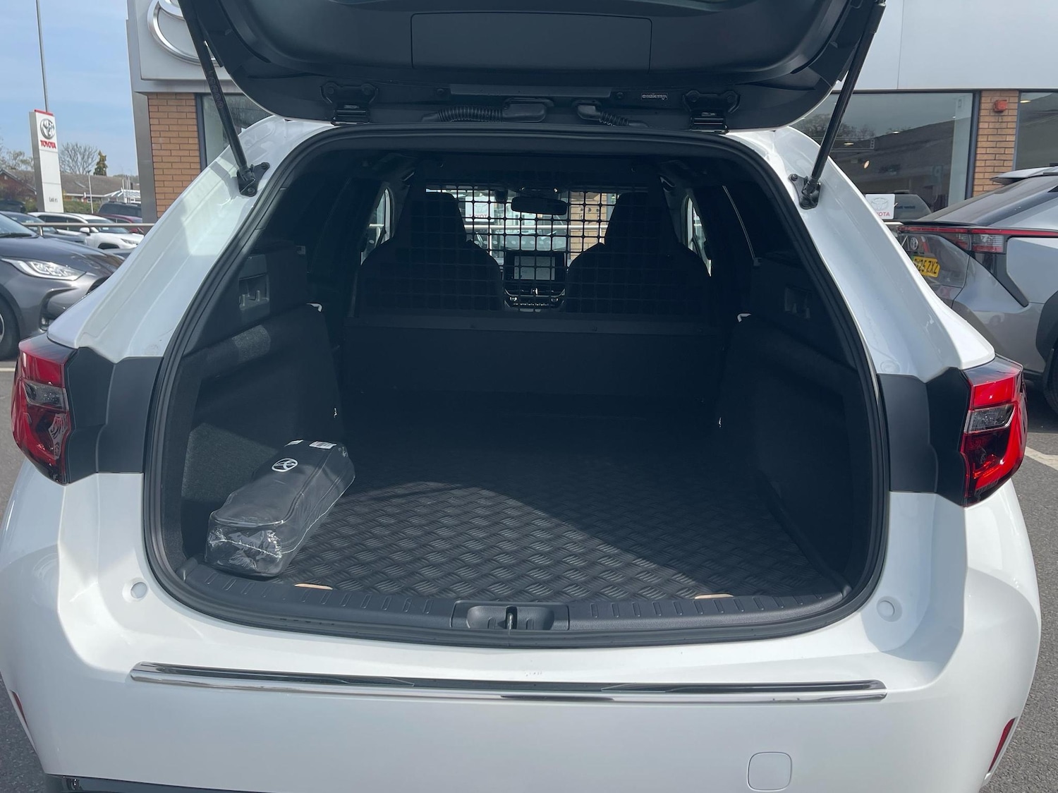 Used Toyota Corolla 2025 for sale - 76523259: Photo 14