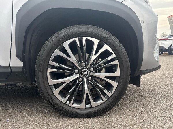 Used Toyota Yaris 2023 for sale - 76061651: Photo 18