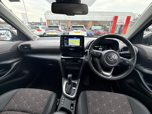 Used Toyota Yaris 2023 for sale - 76061651: Photo 5