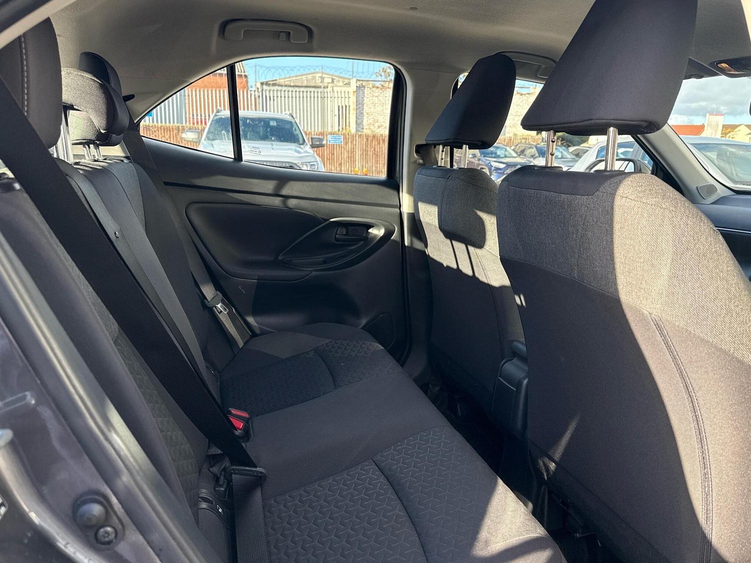 Used Toyota Yaris 2024 for sale - 76350480: Photo 13