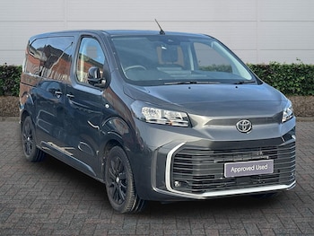 Toyota ProAce feature image
