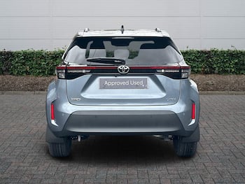 Used Toyota Yaris 2026 for sale - 79768212: Photo