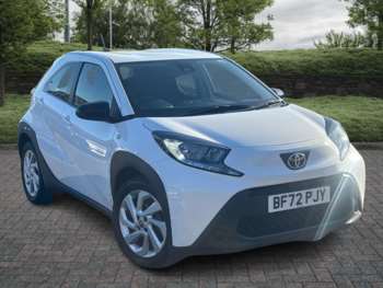 2022 (72) - 1.0 VVT-i Pure 5dr