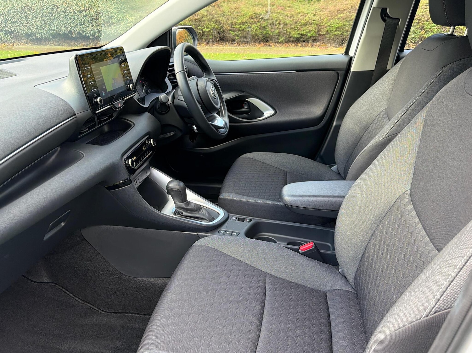 Used Toyota Yaris 2023 for sale - 76359768: Photo 10
