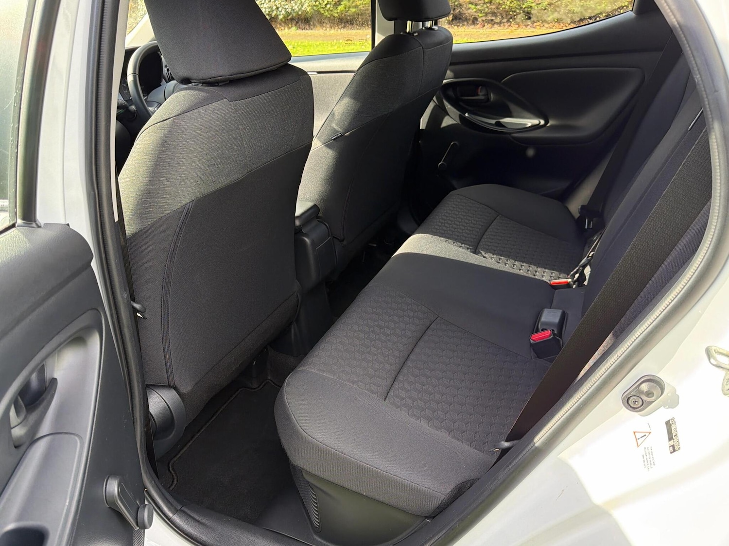 Used Toyota Yaris 2023 for sale - 76359768: Photo 12