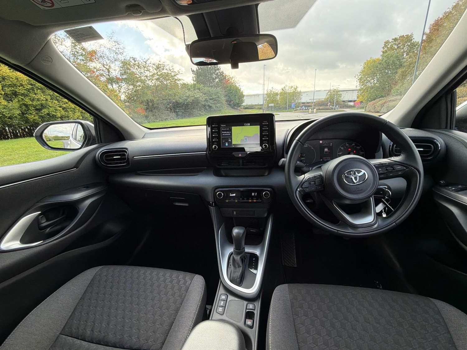 Used Toyota Yaris 2023 for sale - 76359768: Photo 5
