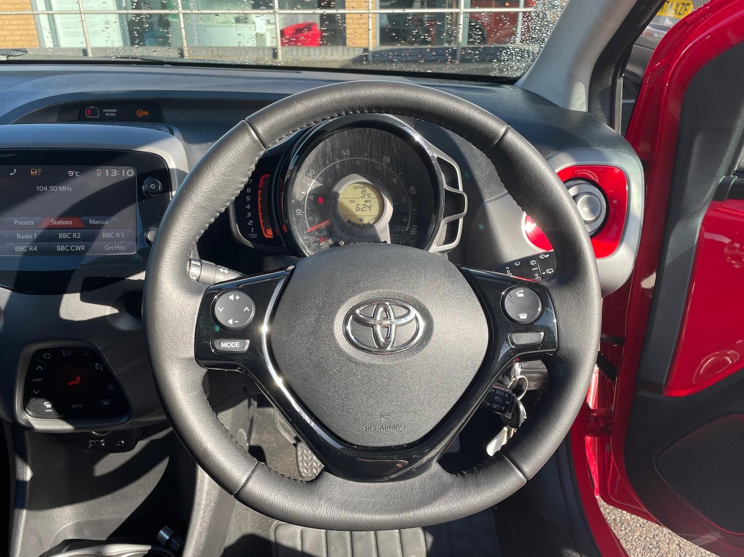 Used Toyota AYGO 2018 for sale - 76318670: Photo 6