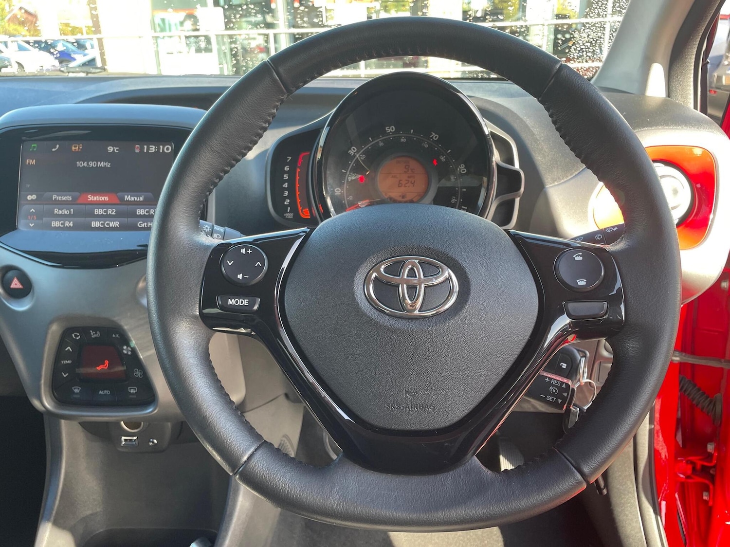 Used Toyota AYGO 2018 for sale - 76318670: Photo 8