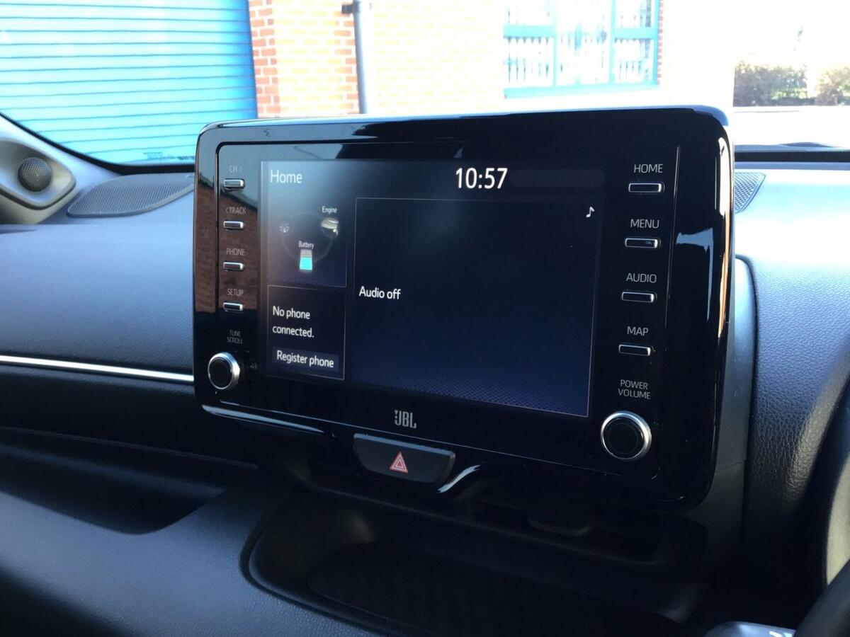 Used Toyota Yaris 2021 for sale - 77512182: Photo 11