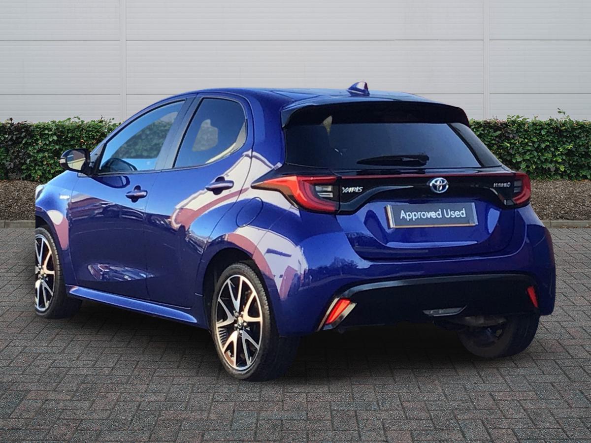 Used Toyota Yaris 2021 for sale - 77512182: Photo 2