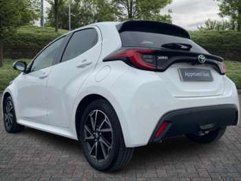 Used Toyota Yaris 2023 for sale - 74175258: Photo